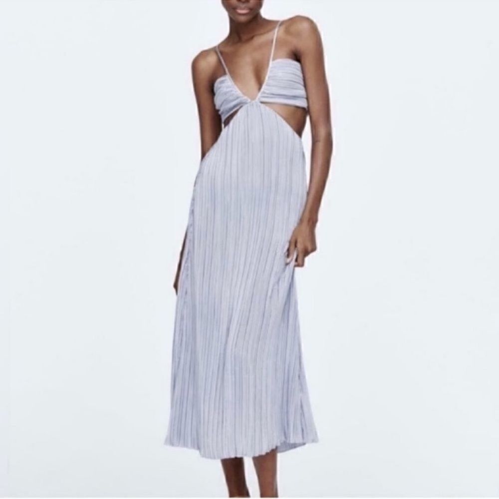 Zara Cut Out Gray Pleated Dress (Size XLarge)
